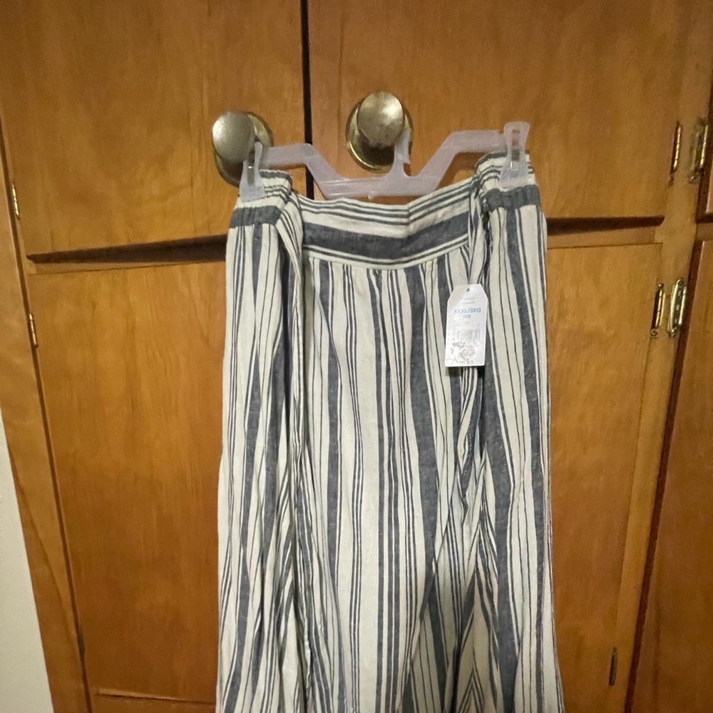 Stripped skirt